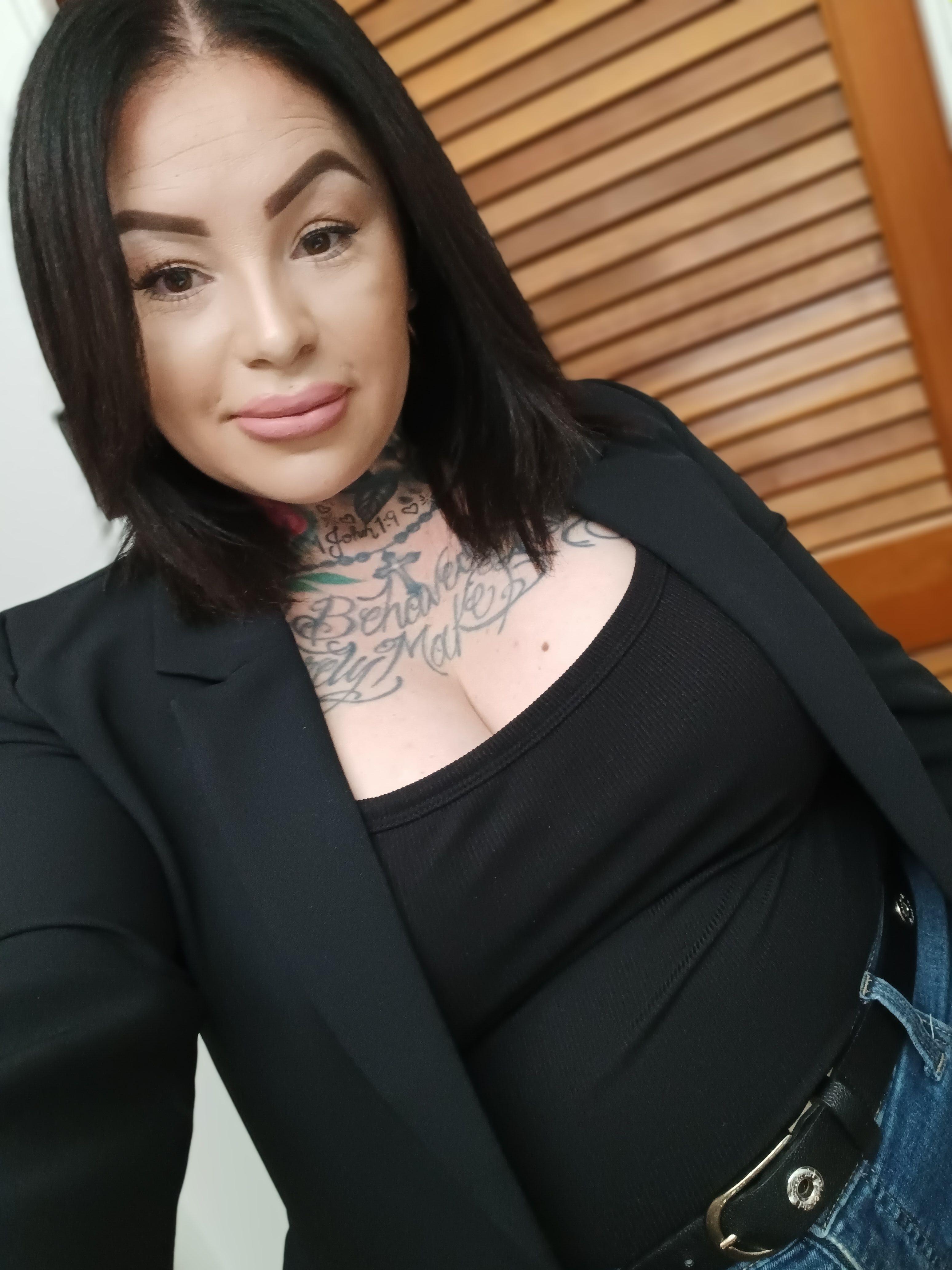 candacemassage-massage-therapy-near-me-book-a-massage-therapist